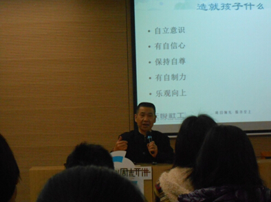 多彩少年1.jpg