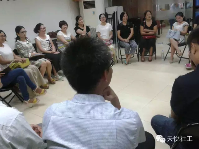 爱归亲子工作坊.jpg