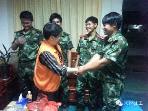 何欢老师应邀到五华县青少年3.jpg